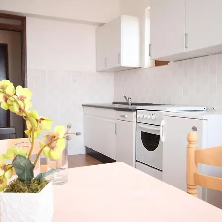 Appartement With A Parking Space - 6567