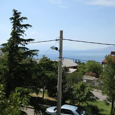 With A Parking Space - 6567 شقة