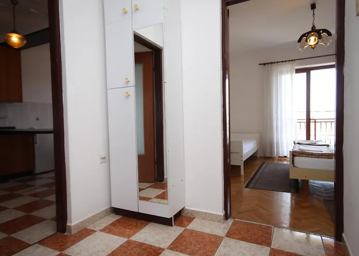 With A Parking Space - 6567 Apartman Novi Vinodolski